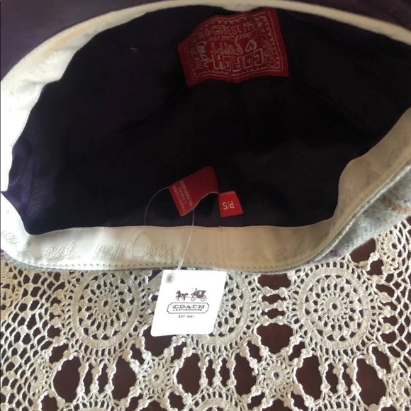 BRAND NEW Coach Wool Cap - Picture 4 of 5